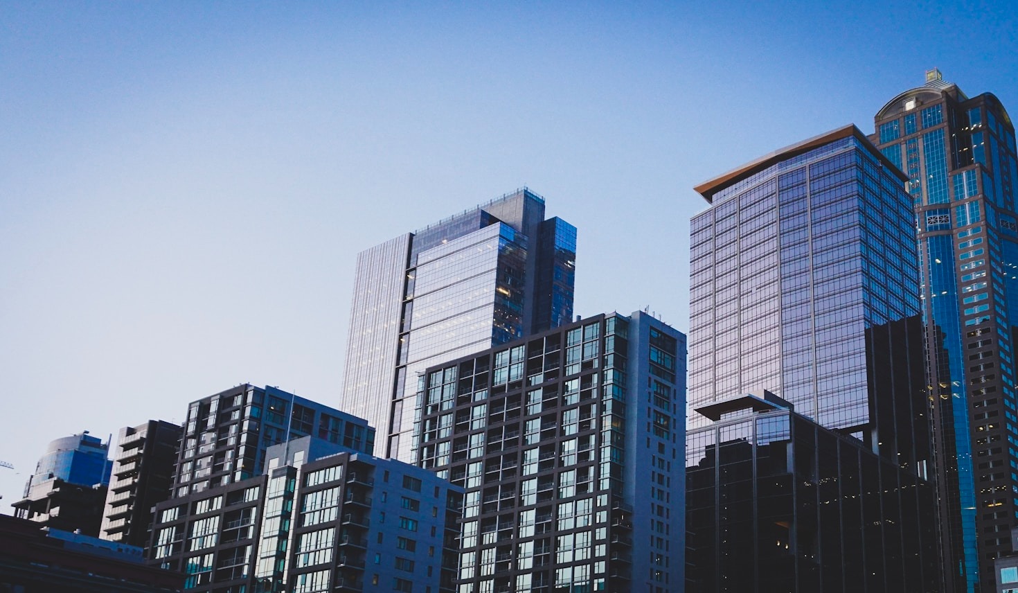 Navigating The Property Market With Advanced Tools